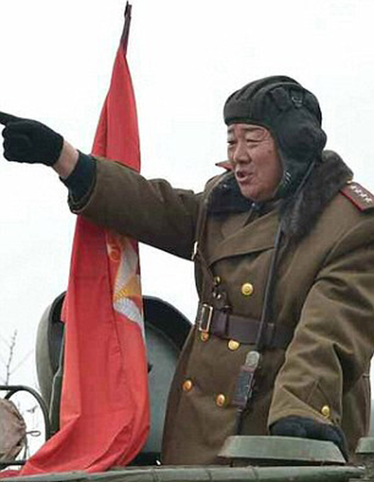 В сети появилась информация о казни министра обороны КНДР (6 фото) В сети появилась информация о казни министра обороны КНДР (6 фото)
