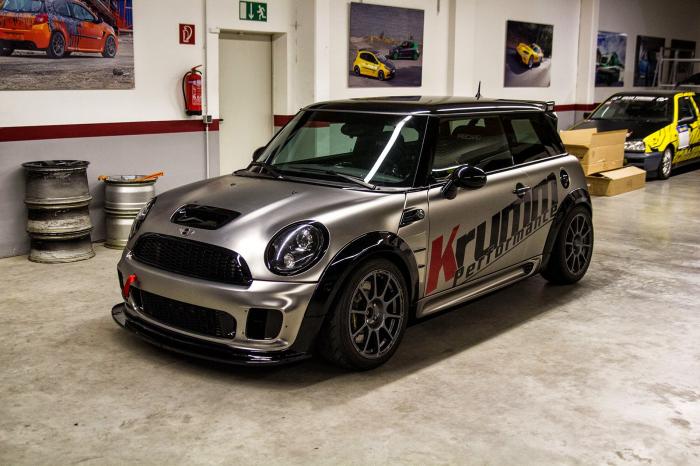 300- MINI John Cooper Works    (11 )