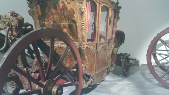 Экспонаты Национального музея карет в Лиссабоне (64 фото)