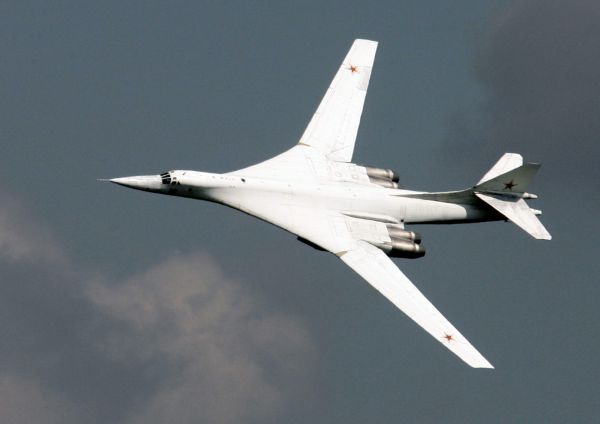 10 фактов о самом мощном бомбардировщике России (12 фото)