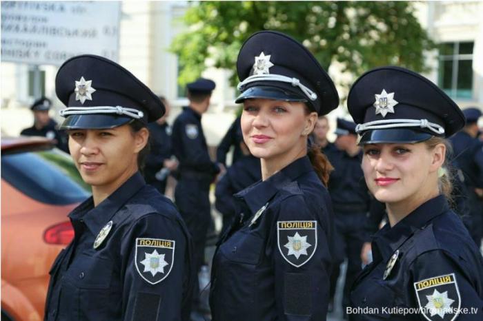 Новая украинская полиция (9 фото)