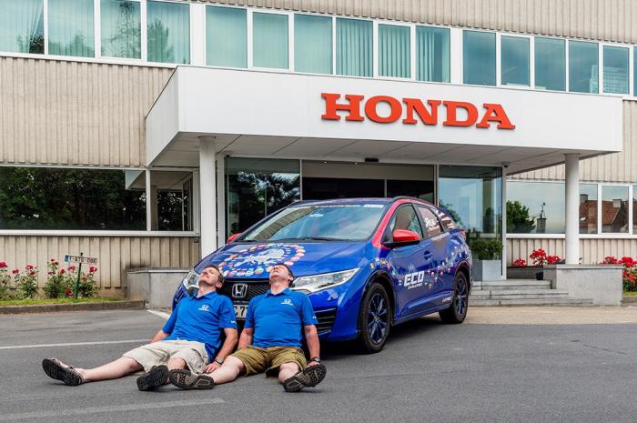 Honda - самый экономичный автомобиль в мире (7 фото)