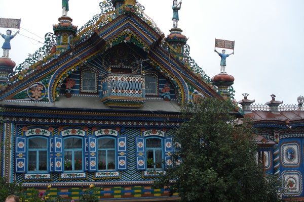 Дом кузнеца Кириллова в Кунаре (11 фото)