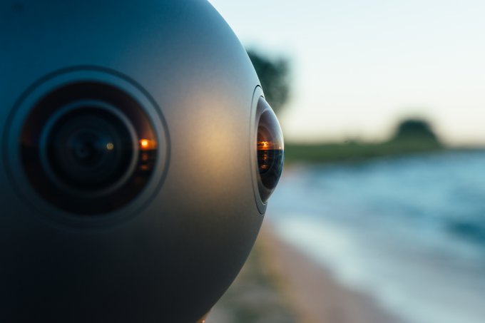 Nokia Ozo      (10  + )