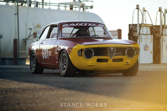   Alfa Romeo   (22 )