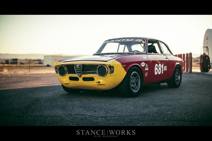   Alfa Romeo   (22 )