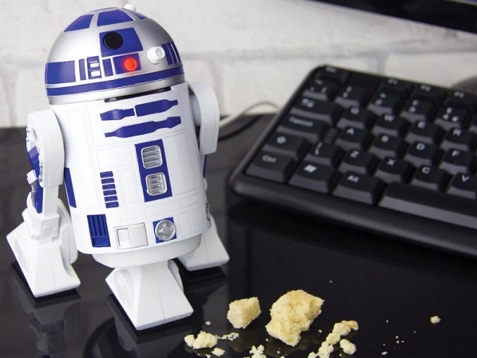      R2-D2  (3 )