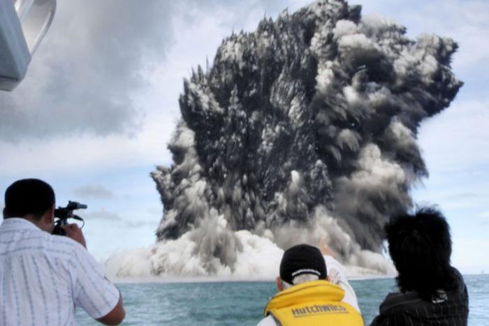    Tonga (12 )