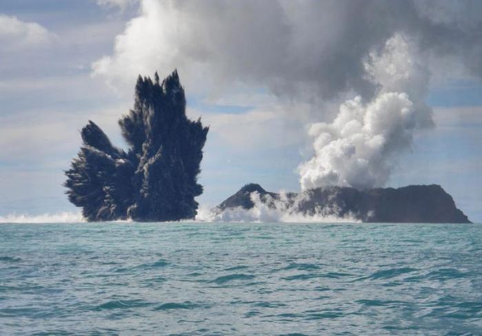     Tonga (12 )