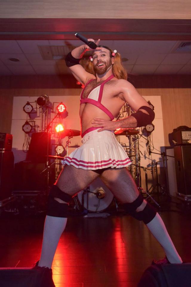 Ladybeard -     (13 )
