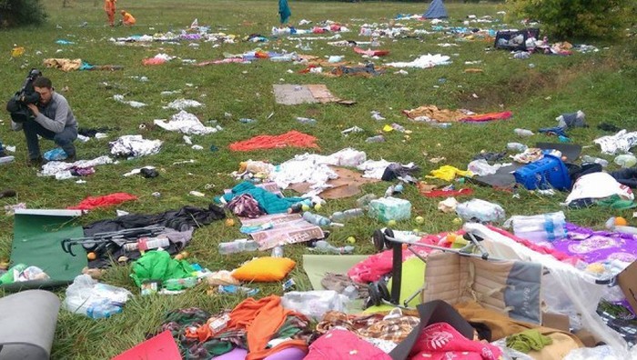 Что оставляют после себя беженцы в Европе (22 фото) Что оставляют после себя беженцы в Европе (22 фото)