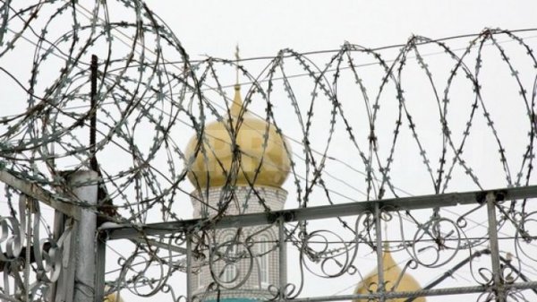 В Самаре задержали батюшку-наркокурьера (3 фото) В Самаре задержали батюшку-наркокурьера (3 фото)