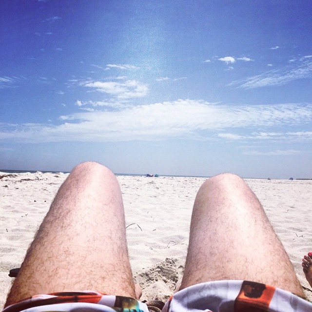      Instagram (38 )