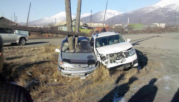 Счастливая случайность уберегла водителя (2 фото) Счастливая случайность уберегла водителя (2 фото)