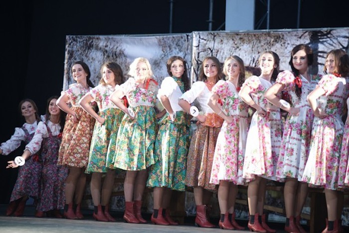        2015 (19 )