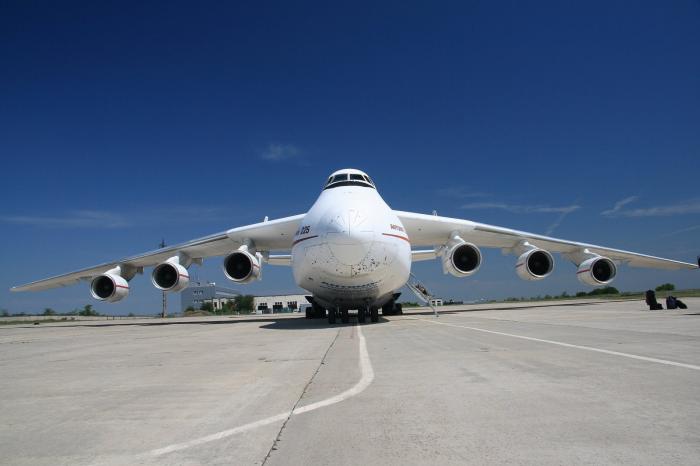 Небесный Кашалот Ан-225 Мрия (7 фото) Небесный Кашалот Ан-225 Мрия (7 фото)