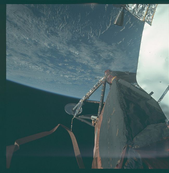  NASA     (36 )