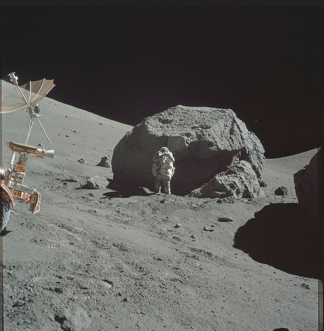  NASA     (36 )