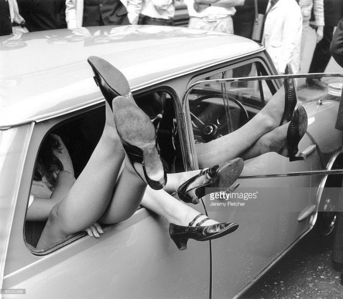   MINI 1960  (6 )