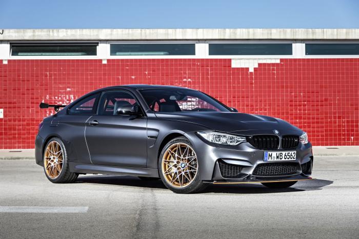 M4 GTS    BMW (36 )