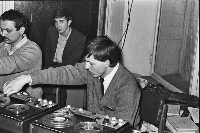 Вот она настоящая дискотека 80-х. СССР, 1989 год (5 фото) Вот она настоящая дискотека 80-х. СССР, 1989 год (5 фото)
