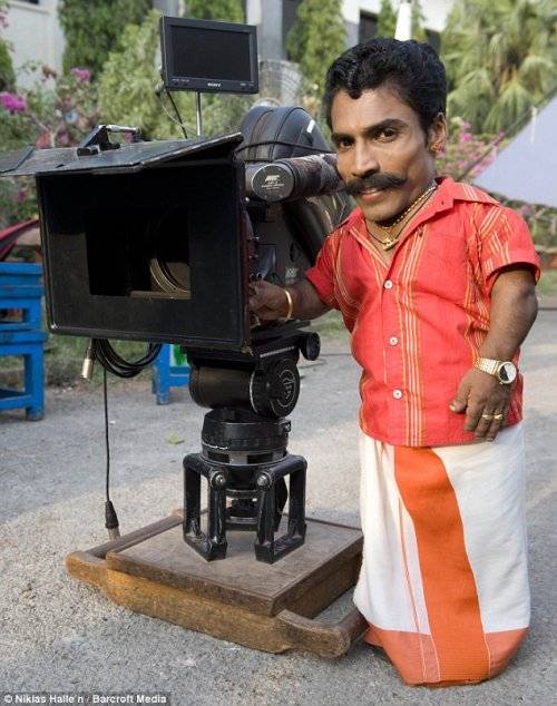 Ajay Kumar (4 )
