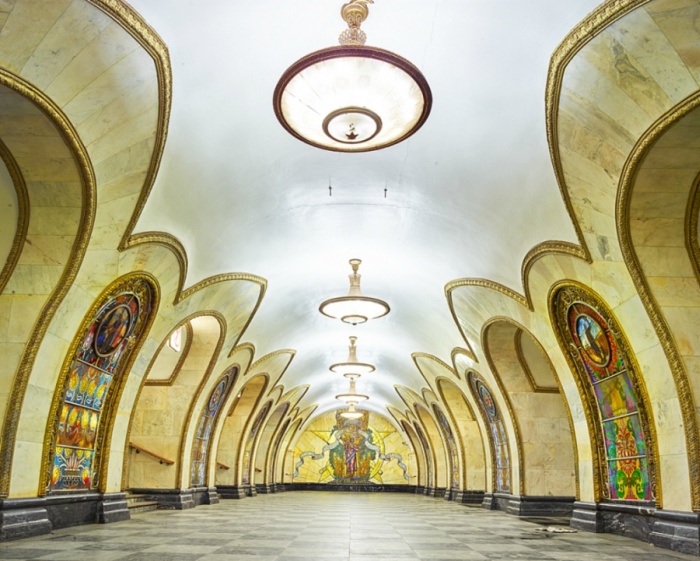 Красота российского метро на фото Дэвида Бурдени (8 фото) Красота российского метро на фото Дэвида Бурдени (8 фото)