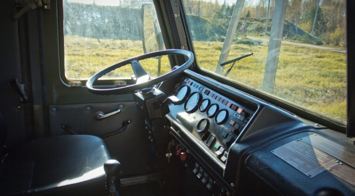 -  -6402 (36 )