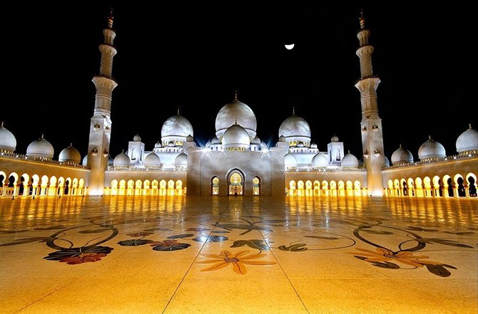 Мечеть Шейха Зайда (23 фото) Мечеть Шейха Зайда (23 фото)