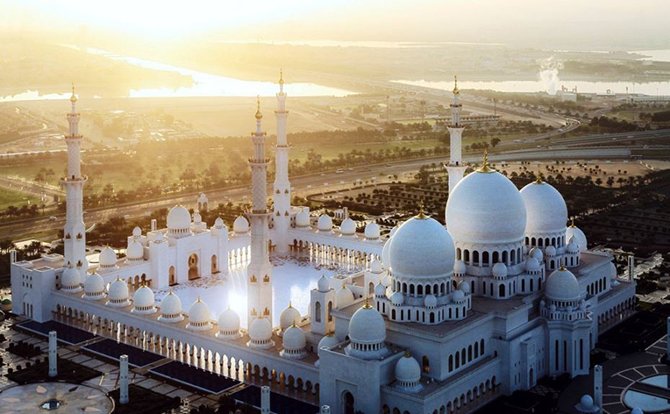 Мечеть Шейха Зайда (23 фото) Мечеть Шейха Зайда (23 фото)