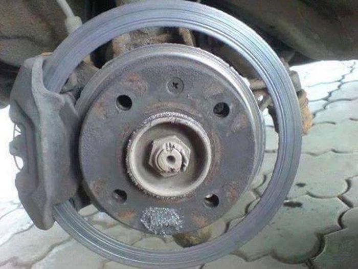 Автомобильная жесть (13 фото) Автомобильная жесть (13 фото)