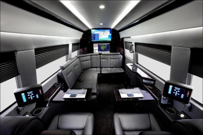 JetVan      (24 )