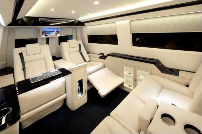 JetVan      (24 )