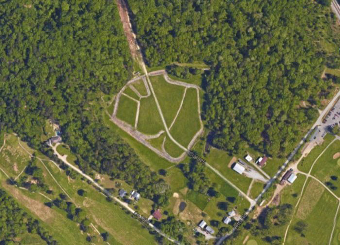 История одной из свалок токсичных отходов в США (4 фото) История одной из свалок токсичных отходов в США (4 фото)