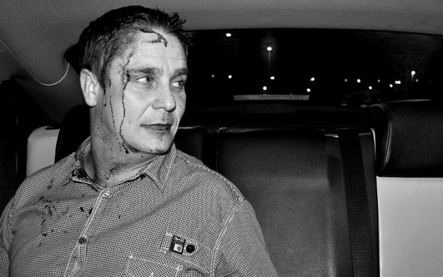 Что видят таксисты на заднем сиденье своей машины (21 фото) Что видят таксисты на заднем сиденье своей машины (21 фото)