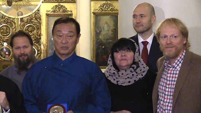 Актер Кэри-Хироюки Тагава, Шан Цунг из Mortal Kombat, принял православие и намерен получить российское гражданство (7 фото) Актер Кэри-Хироюки Тагава, Шан Цунг из Mortal Kombat, принял православие и намерен получить российское гражданство (7 фото)