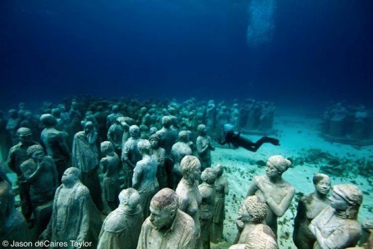    Jason de Caires Taylor (10 )