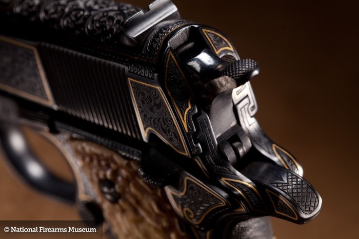      National Firearms (40 )