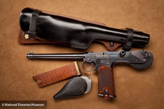      National Firearms (40 )