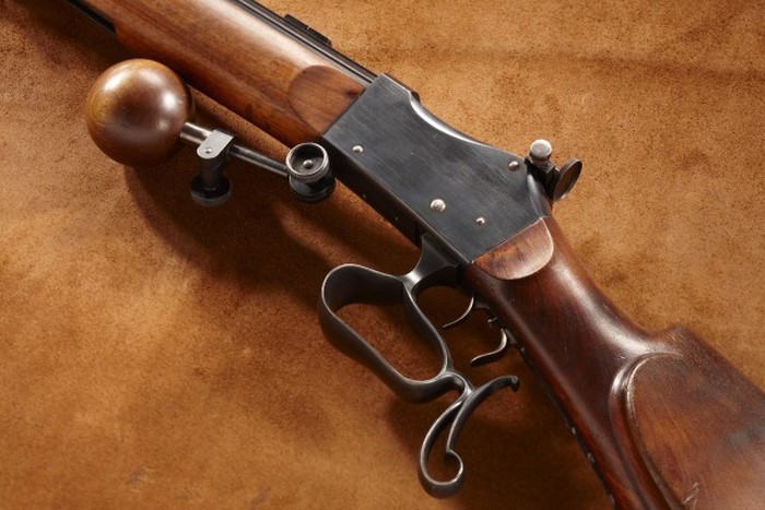      National Firearms (40 )