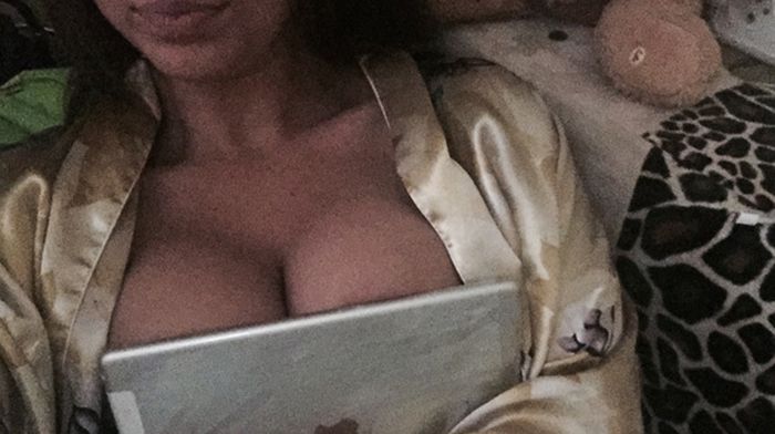   -      (9 )