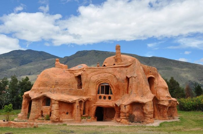Casa Terracota – самый большой в мире кусок керамики (8 фото) Casa Terracota – самый большой в мире кусок керамики (8 фото)