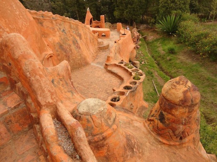 Casa Terracota – самый большой в мире кусок керамики (8 фото) Casa Terracota – самый большой в мире кусок керамики (8 фото)