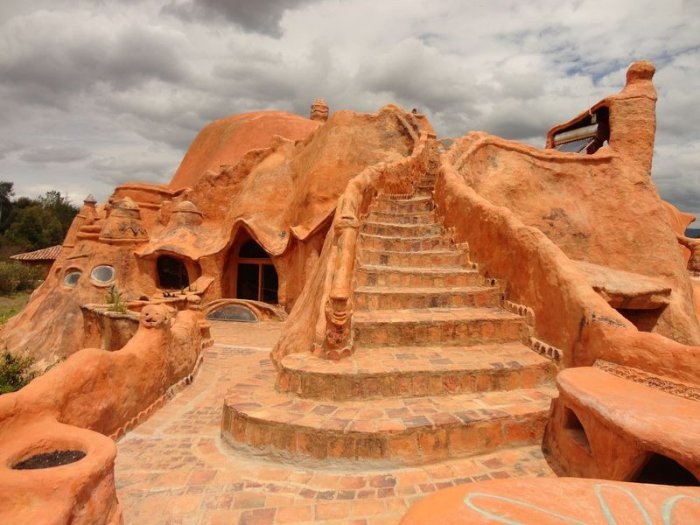 Casa Terracota – самый большой в мире кусок керамики (8 фото) Casa Terracota – самый большой в мире кусок керамики (8 фото)