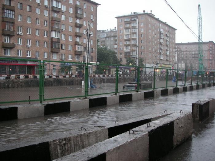 Сокол утонул (5 фото) Сокол утонул (5 фото)