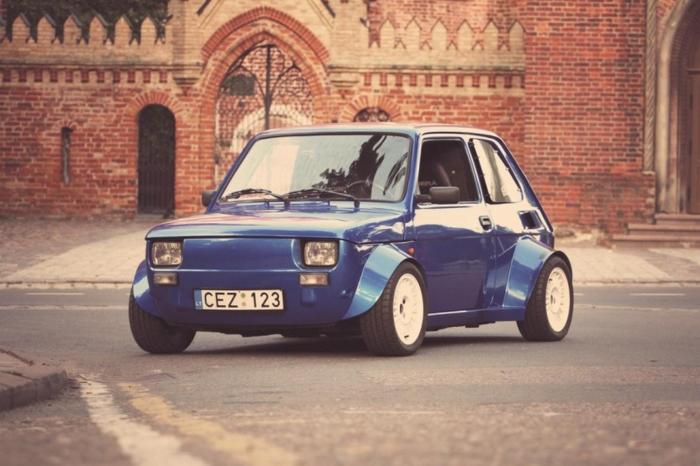    - Fiat 126p (10 )