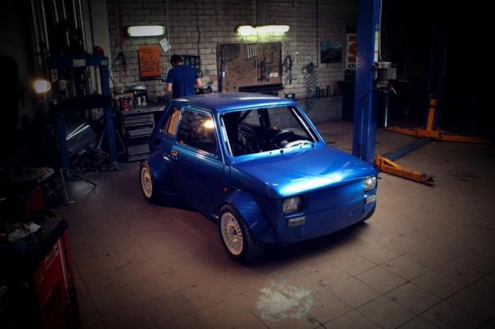    - Fiat 126p (10 )