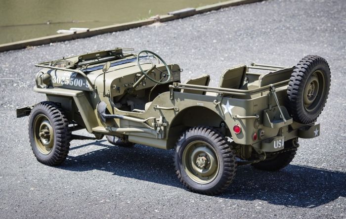Willys MB Jeep     (12 )