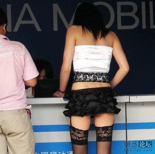  (4 )
