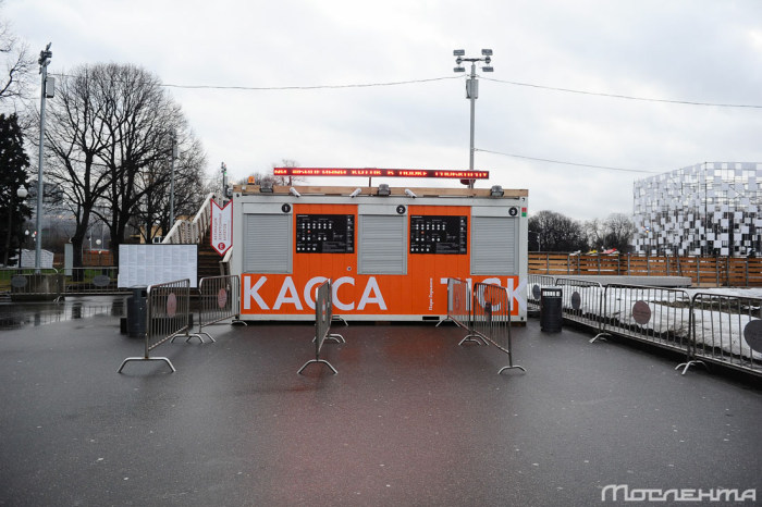 Последствия аномально теплой погоды в Москве (12 фото) Последствия аномально теплой погоды в Москве (12 фото)